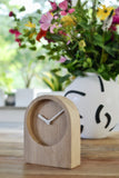 Dom - Tischuhr Eiche mit Funk-Uhrwerk - www.wanduhr.de