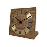 Natuhr Tischuhr Eiche Holz - Knick - Massivholz Design - goldener Metall Zahlenreif