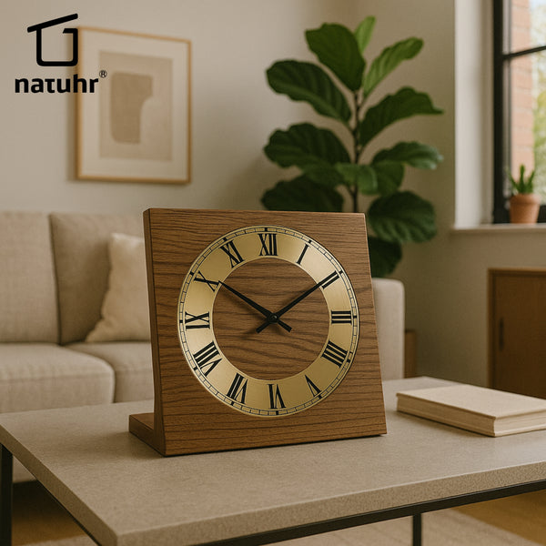 Natuhr Tischuhr Eiche Holz - Knick - Massivholz Design - goldener Metall Zahlenreif
