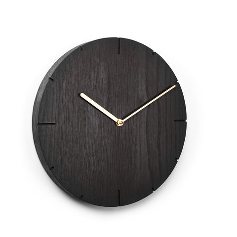 Moderne Holzwanduhr aus massivem Holz - Solide - Natuhr® - www.wanduhr.de