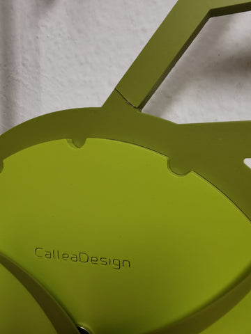 Pendeluhr Joseph Farbe Olivgrün Made in Italy Callea Design - Artikel mit leichter Beschädigung stark reduziert - www.wanduhr.de