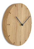 Solide Mini - Wanduhr aus massivem Holz mit Quarz-Uhrwerk - www.wanduhr.de
