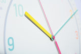 Wanduhr Pastel weiß & Tik-Kit - tikita - www.wanduhr.de